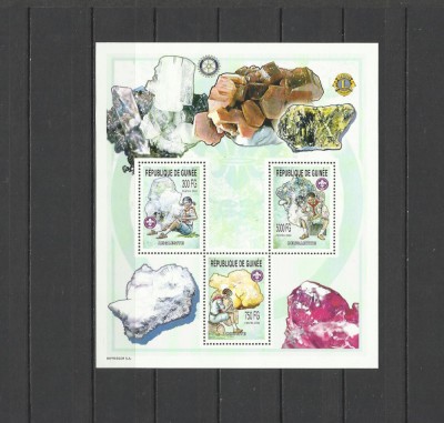 GUINEA 2002 MINERALE ROCI foto
