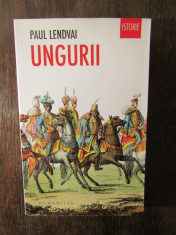 UNGURII -PAUL LENDVAL foto