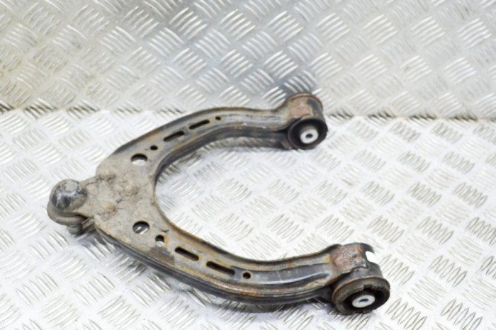 Braț superior dreapta față TESLA MODEL S 2017 OEM: 1043966-00-A 13153270
