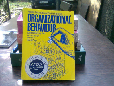 Organizational behaviour - Andrzej Huczynski (comportament organizational) foto