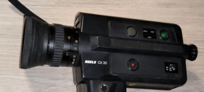 CAMERA FILMAT 8 MM. VINTAGE &amp;ndash; REVUE CX 30 - JAPAN foto