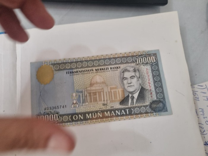 BANCNOTA TURKMENISTAN 10000 M 1998