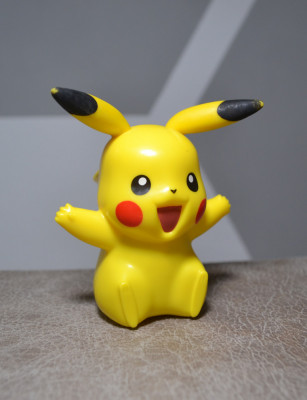 Jucarie McDonalds Happy Meal - Pokemon Pikachu 2016 foto