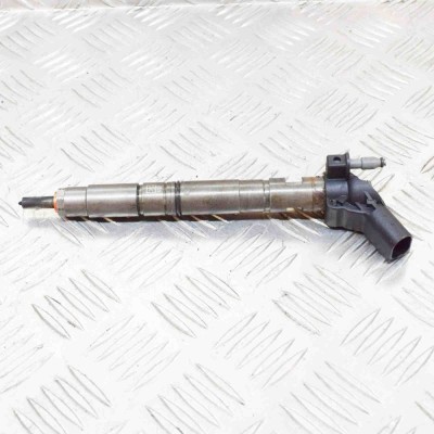 Injector de combustibil PORSCHE CAYENNE 92A 2017 OEM: 0445117,057130 11534215 foto