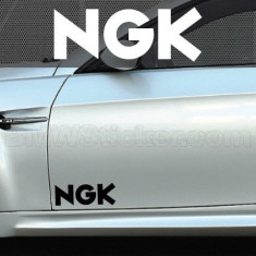 Set 2 buc. sticker auto lateral - NGK