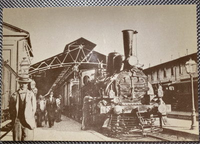 BUCURESTI-GARA de NORD la 1900 in PRIM PLAN O LOCOMOTIVA DE VITEZA,,ORLEANS&amp;quot; foto