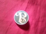 Insigna Monograma PS , d=2cm , metal si email