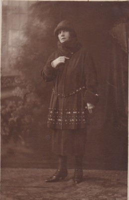 FOTOGRAFIE TANARA ~ 4. II.1916 ~ Dim.135 X 85 mm. foto