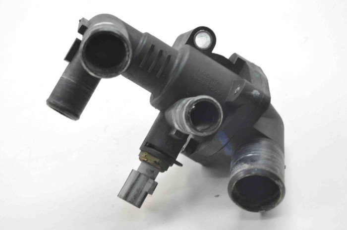 Termostat FORD TRANSIT CUSTOM Minibus / passenger 2013 OEM: BK2Q-8A586-AB 2207838