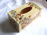 Cutie servetele cu motiv floral traditional 28742