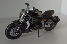 Macheta motocicleta Ducati xDiavel S negru - Bburago 1/18