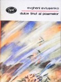 DULCE TINUT AL POAMELOR-EVGHENI EVTUSENKO-258208