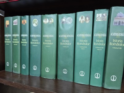 Istoria Romanilor, tratat editat de Academia Romana, 9 tomuri - 8 volume foto