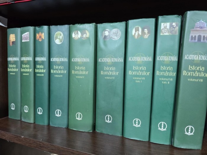 Istoria Romanilor, tratat editat de Academia Romana, 9 tomuri - 8 volume