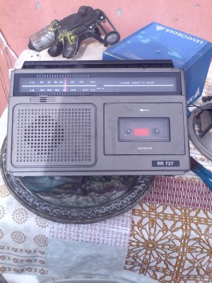 Radio Casetofon Recorder Md RR 727 Made in Hong Kong foto