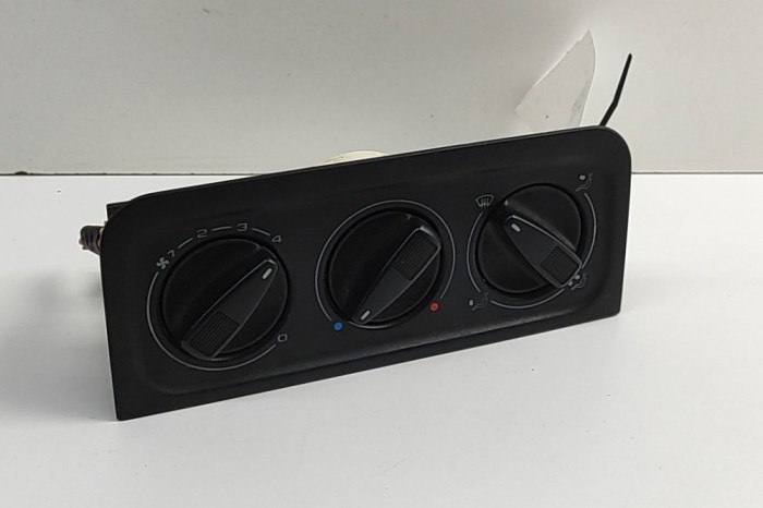 Modul de climatizare VW GOLF III Cabriolet 1E7 2001 OEM: 1H0819045E,1H6819075 | 30323117