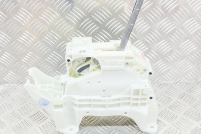 Timonerie cutie de viteze HYUNDAI IONIQ AE 2020 OEM: Hatchback | 12118368 foto