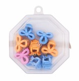 Cumpara ieftin Set 8 cleme par fundita 1.5 cm pentru copii, plastic colorat, cutie hexagonala depozitare accesorii par fetite