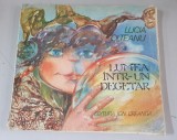 LUCIA OLTEANU - LUMEA INTR - UN DEGETAR