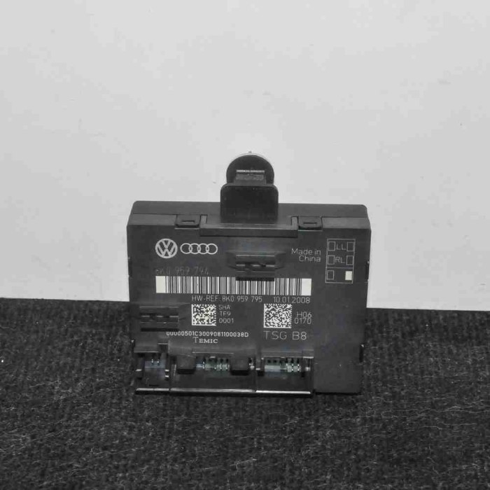 Modul de control ușă dreapta spate AUDI A4 Avant 8K5, B8 2008 OEM: 8K09597948K0959795 1379222