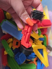 Joc de imbinat gen lego