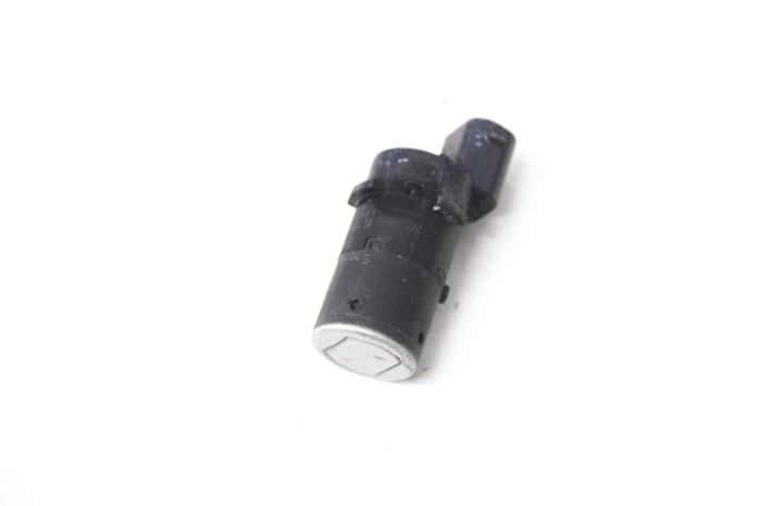 Senzor de parcare PDC LAND ROVER RANGE ROVER III L322 2004 OEM: YDB100070 15292385