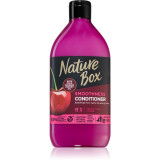 Cumpara ieftin Nature Box Cherry balsam cu efect de netezire pentru par indisciplinat 385 ml