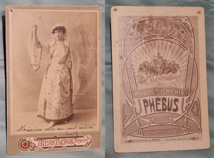 CVD - Poza veche anii 1900 - fotografie pe carton, doamna ( romanca) in costum popular - fotografie realizata de atelierele Phebus din Constantinopol