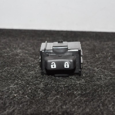 Comutator LEXUS CT ZWA10_ 2014 OEM: 931-1X47 1502209 foto
