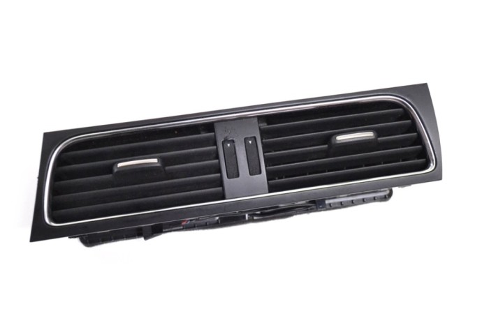 Gura de ventilație planșa de bord AUDI A4 8K2, B8 2007 OEM: 8T2820951C 13418835