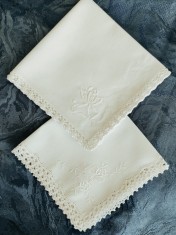 Batiste albe de colecție, 2 buc