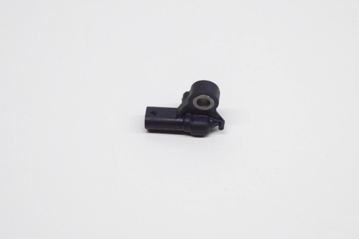 Senzor de impact st&acirc;nga față TESLA MODEL 3 2018 OEM: 1036761-00-A,180420 11424286