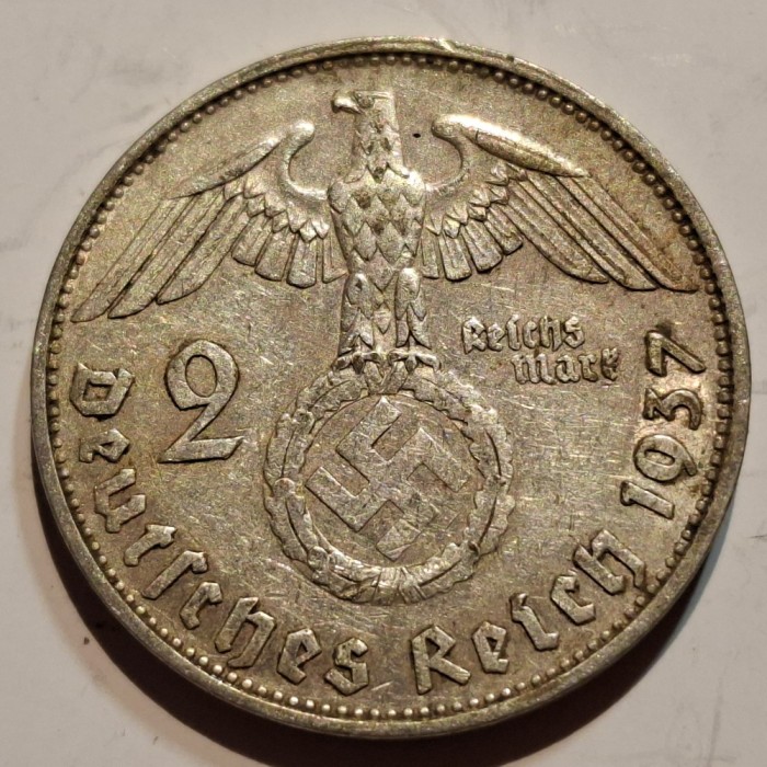 Germania Nazista 2 reichsmark 1937 G argint