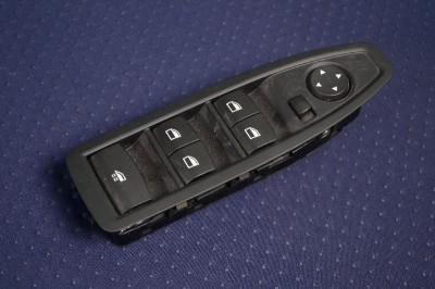 Buton geam ușă dreapta față BMW 4 Cabrio F33, F83 2015 OEM: 7326359 3435539 foto