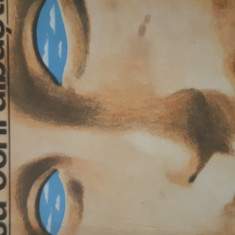 Femeia cu ochi albastri Corneliu Leu 1977