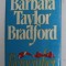 REMEMBER by BARBARA TAYLOR BRADFORD , 1992