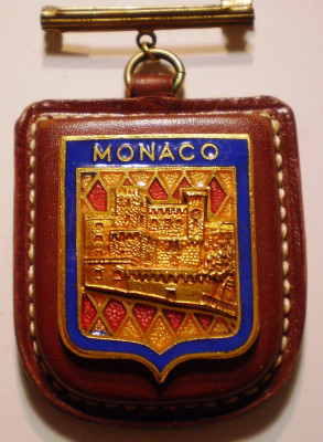 O.042 INSIGNA BRELOC MONACO email foto