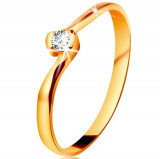 Inel din aur galben 14K - diamant transparent prins &icirc;ntre capetele &icirc;ndoite ale brațelor - Marime inel: 56