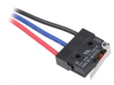 Micro&icirc;ntrerupător cu manetă SPDT 2A/250VAC