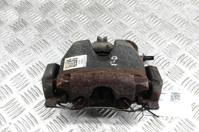 Etrier de fr&amp;acirc;nă dreapta față AUDI A5 F53 2017 OEM: 8W0615124 29312748 foto