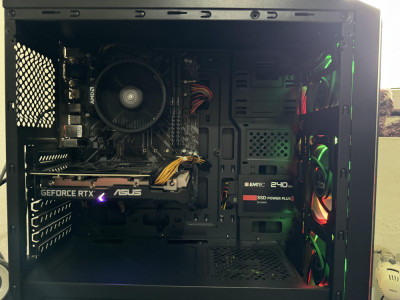 Desktop PC Gaming AMD Ryzen 5, GeForce RTX 3060, 16 GB RAM foto