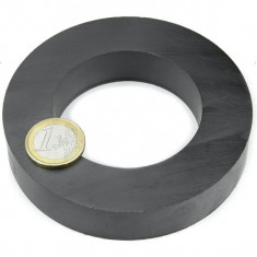 Magnet ferita inel Ø100/60 x 20 mm, putere 16 kg, Y35