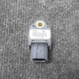Senzor de impact dreapta spate TOYOTA HILUX VII Pick-up _N1_, _N2_, _N3_ 2016 OEM: 89831-04020 | 11280412