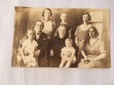 Fotografie veche tip carte postala, anii 30, portret de familie, Satu Mare