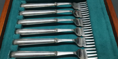 Set argint 6 cuțite + 6 furculițe &amp;icirc;n cutia originala foto