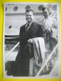 HOPCT 538 V FOTOGRAFIE VECHE-D= 21/15 CM-ORSON WELLES 1947 AEROPORTUL HEATHROW -ACTORI SI ARTISTI CELEBRI-FOTO AGENTIA ACME NEWSPICTURES PHOTOS 1947