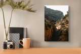 Tablou Canvas, "Pod &icirc;ngust printre st&acirc;nci semețe", Canyon, Pod, Munți, St&acirc;nci, Vegetație, Apus, Umbre, Cer., 26 x 39 cm, CMCLASS