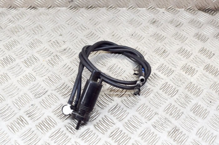 Motor rezervor lichid de parbriz LAND ROVER RANGE ROVER IV L405 2018 OEM: 1048413003 13962505