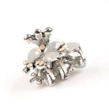 Cleste de par cu pietre opalescente si design floral