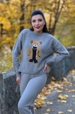 Bluza dama gri tricotata cu imprimeu ursulet